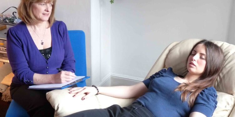 Advantages of Hypnotherapy for Various Conditions