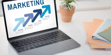 The Impact of Chatbots in UI/UX Design